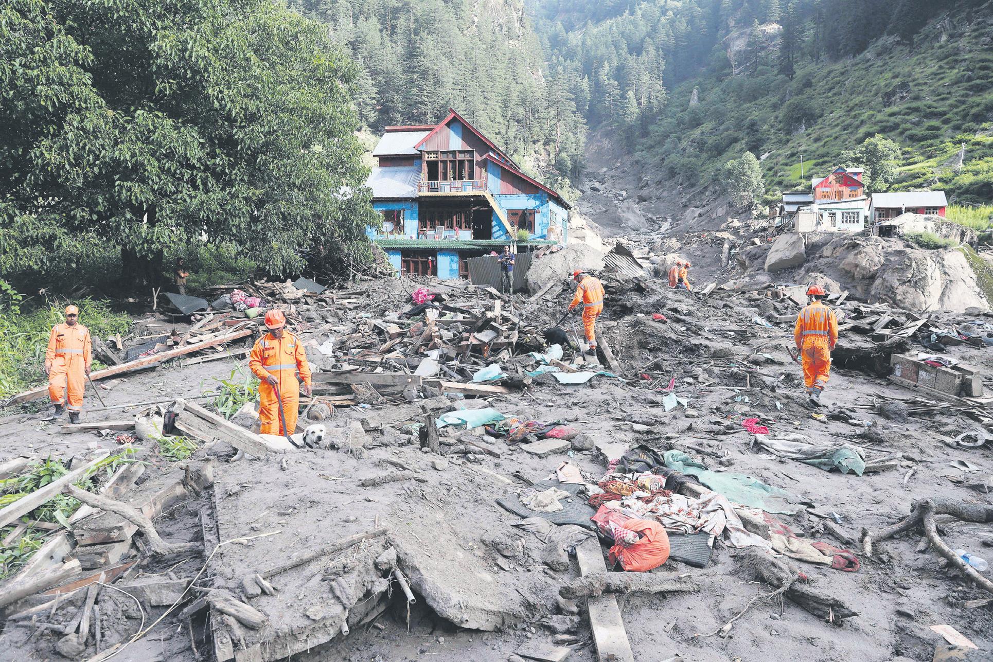 Ukraine, West Head to US