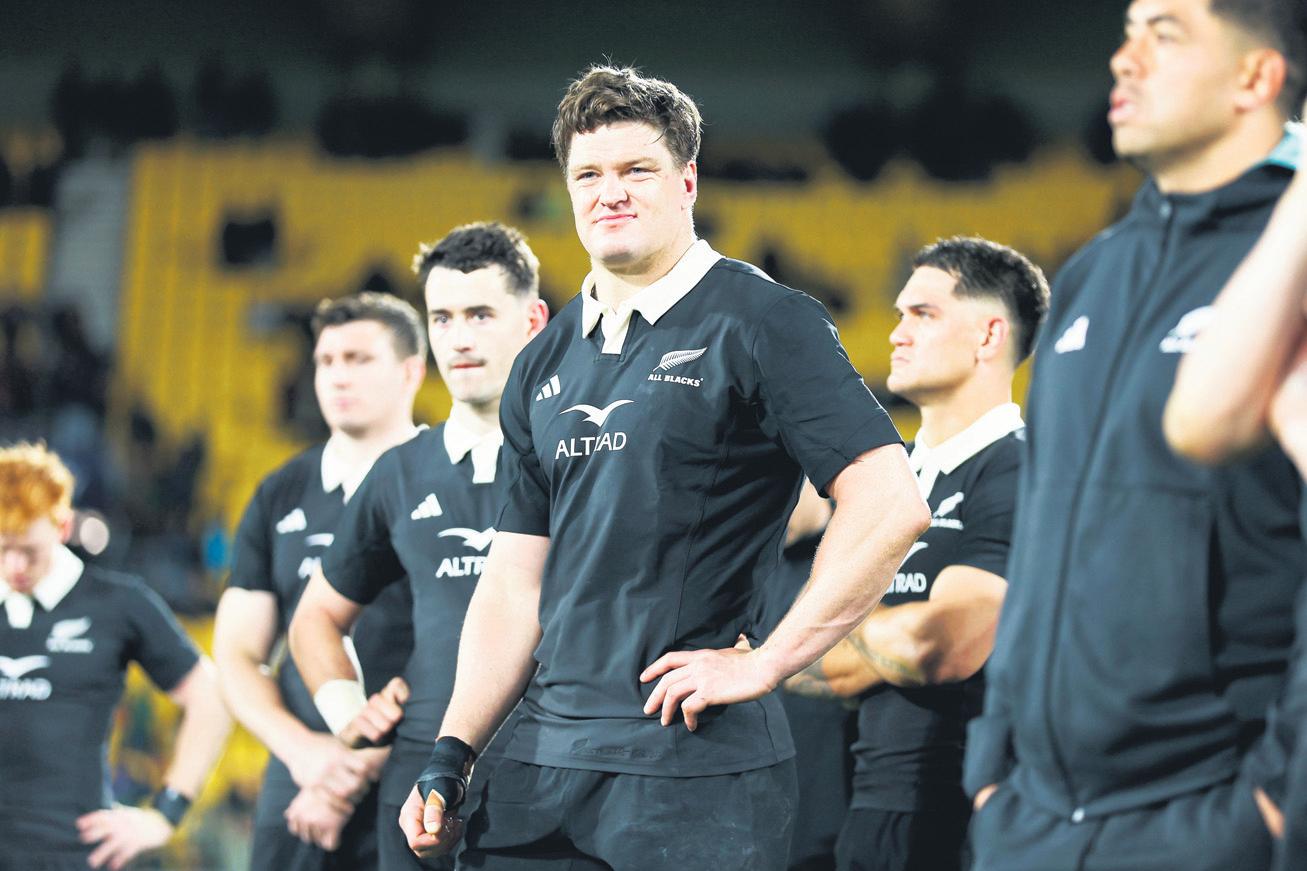 'Where's that spine?': All Blacks slammed