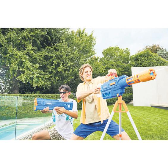 South African kids 'spend 9 hours a day on screens'