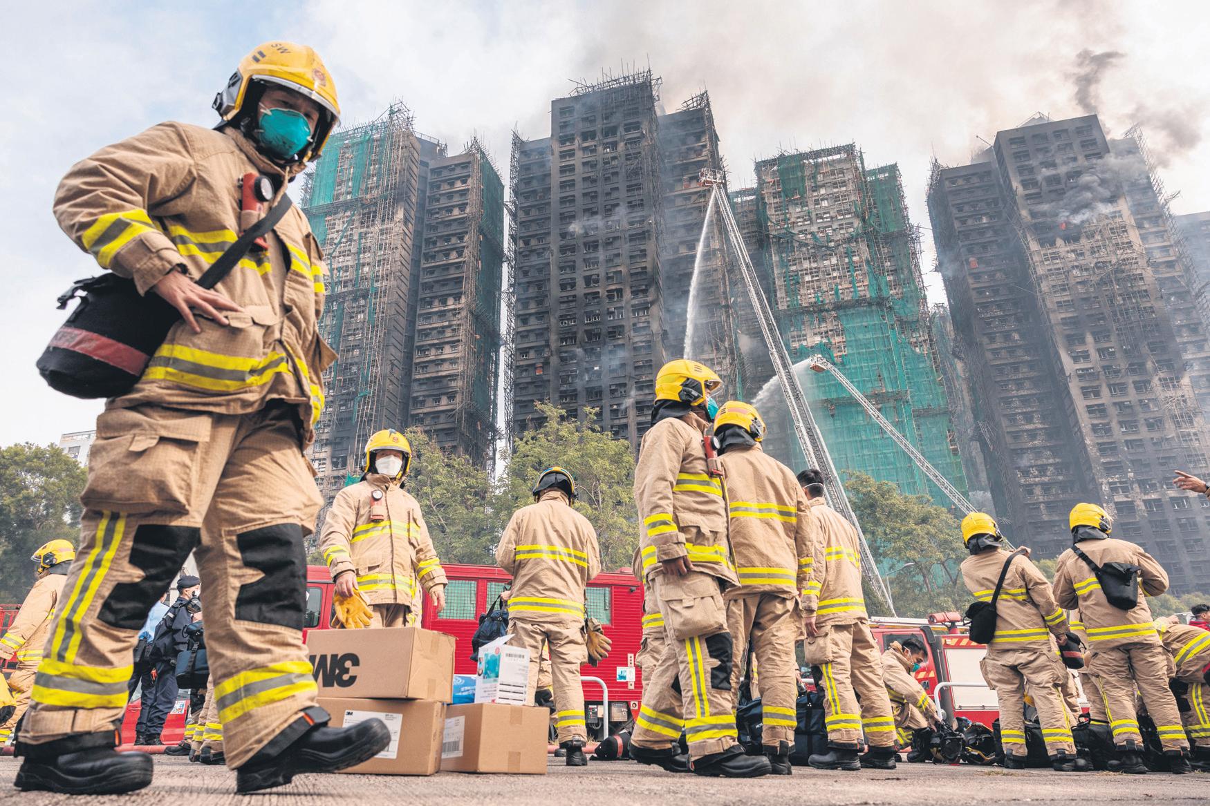 Hong Kong shows love after fatal blaze
