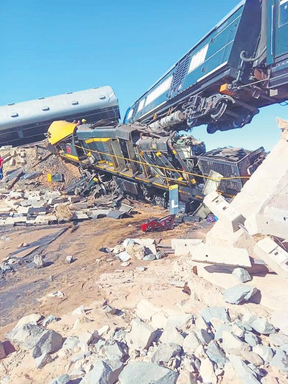 2 Rovos Rail crew die in derailment