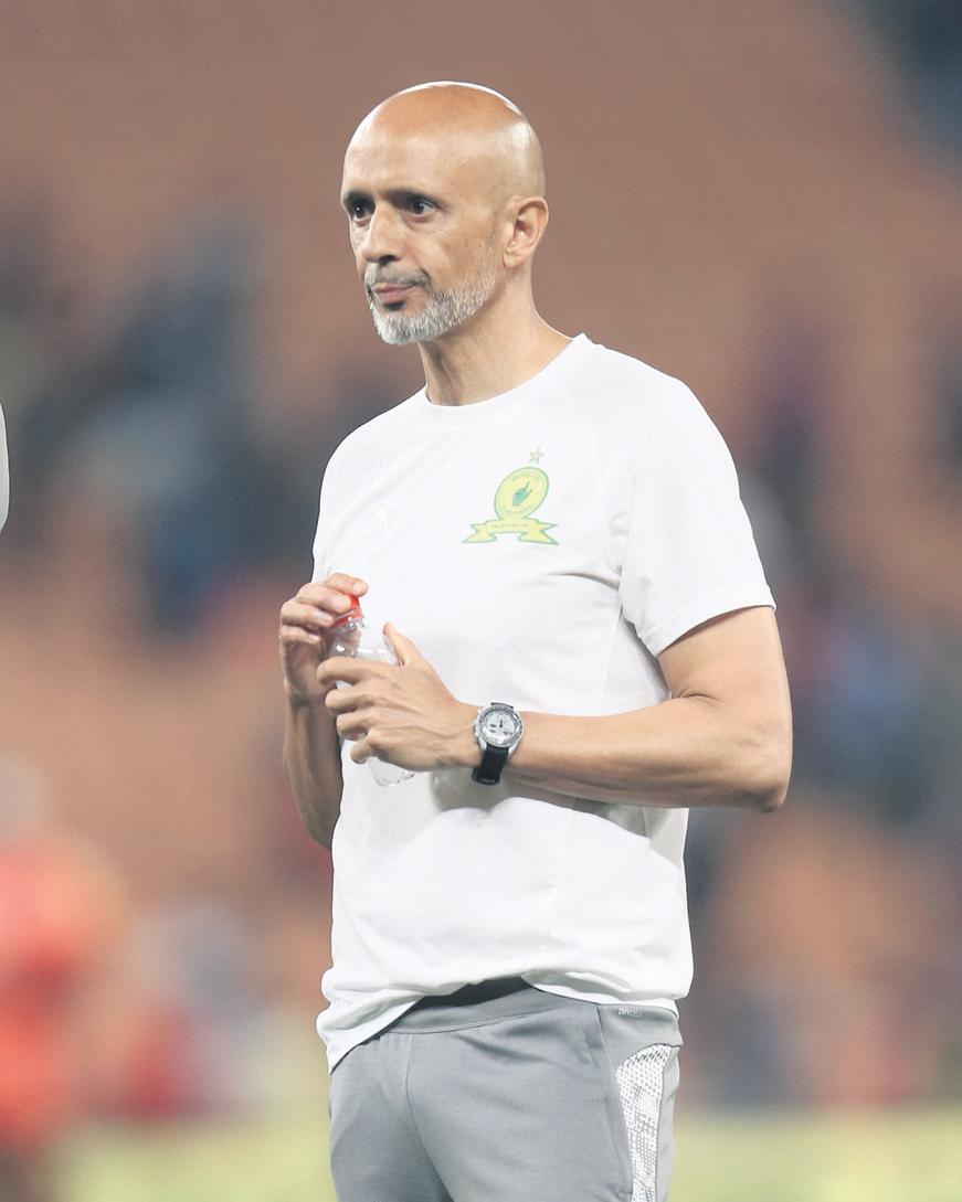 Fuming Downs coach renews calls for VAR