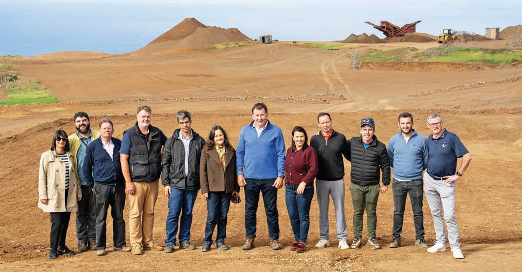 SIR NICK FALDO HAILS 'SPECIAL' SITE