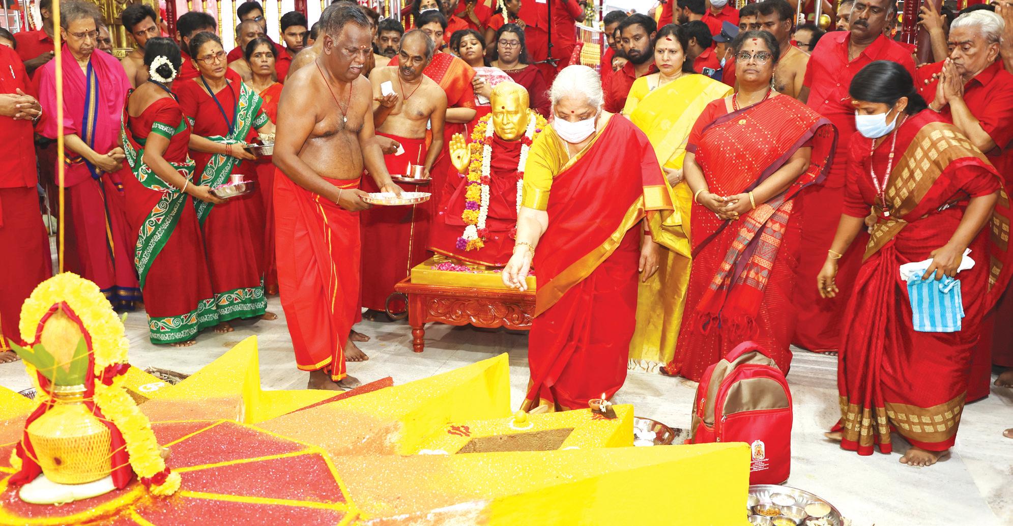 இயற்கை வளம், மழை மற்றும் மக்கள் வளமுடன் வாழ மேல்மருவத்துார் ஆதிபராசக்தி சித்தர் பீடத்தில் சித்ரா பவுர்ணமி விழா