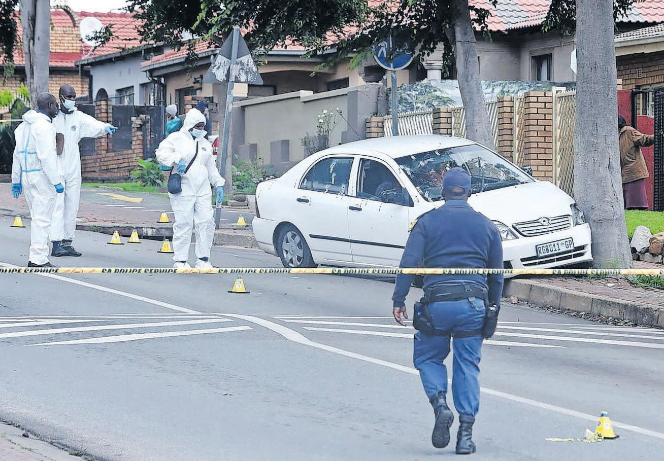 Police launch manhunt after three gunned down in Soweto