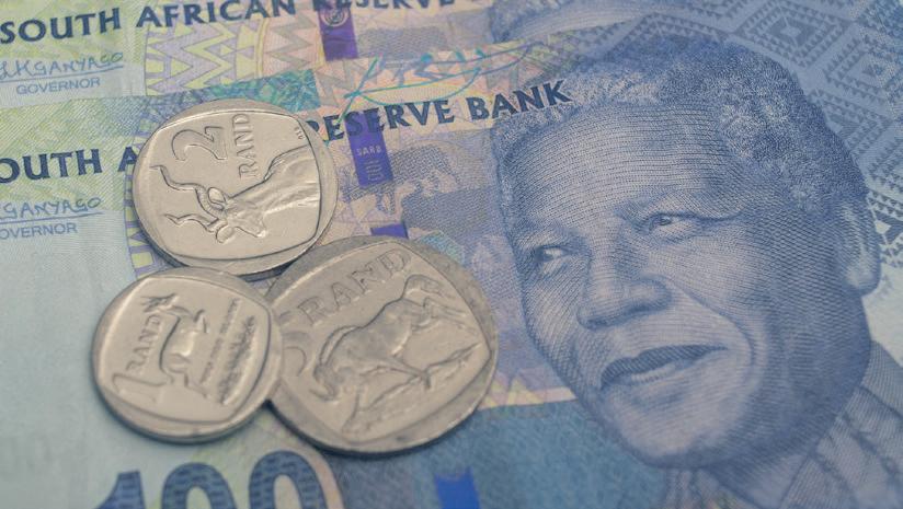 Rand dips below R19/$ as markets rebound on easing political tensions
