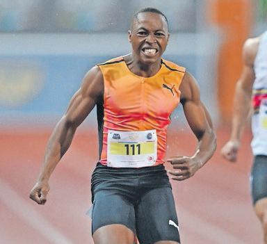 Leotlela, Smith steal show on day one of Champs