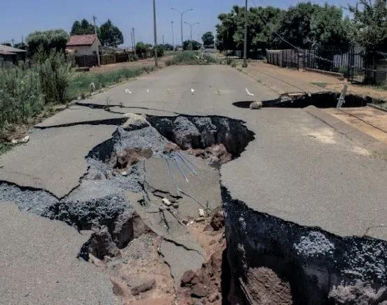 Residents of Khutsong face housing, health crisis