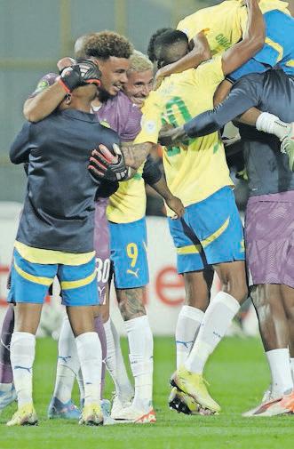 Downs aim to up title race momentum against PSL strugglers