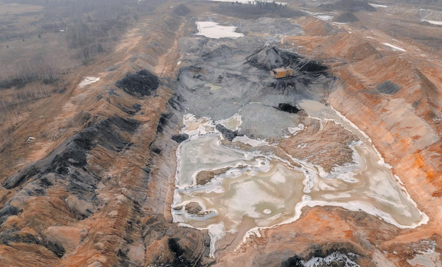 US and Ukraine sign minerals deal tying Trump to Kyiv