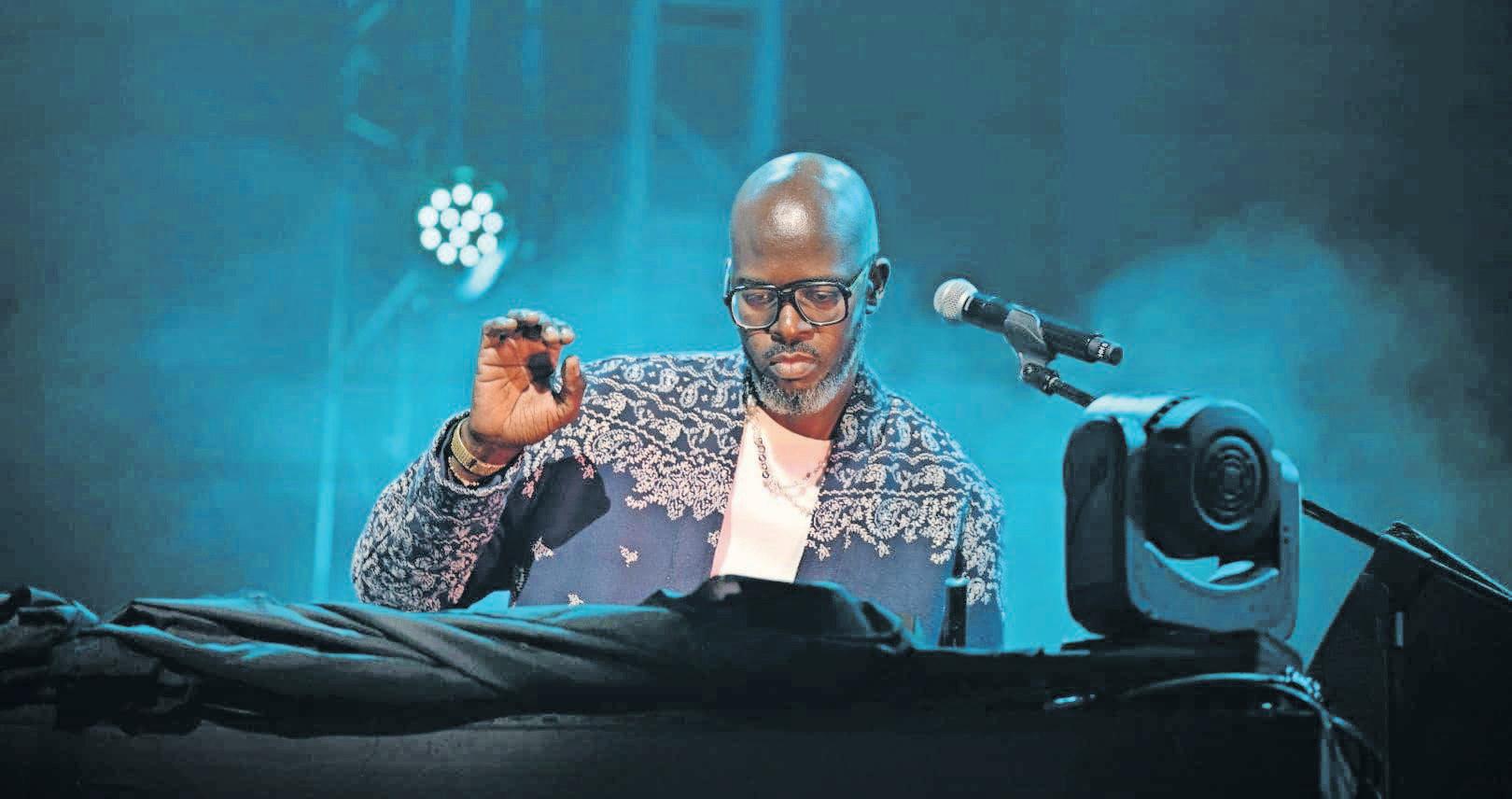 Survé family at the heart of Africa's grandest gathering
