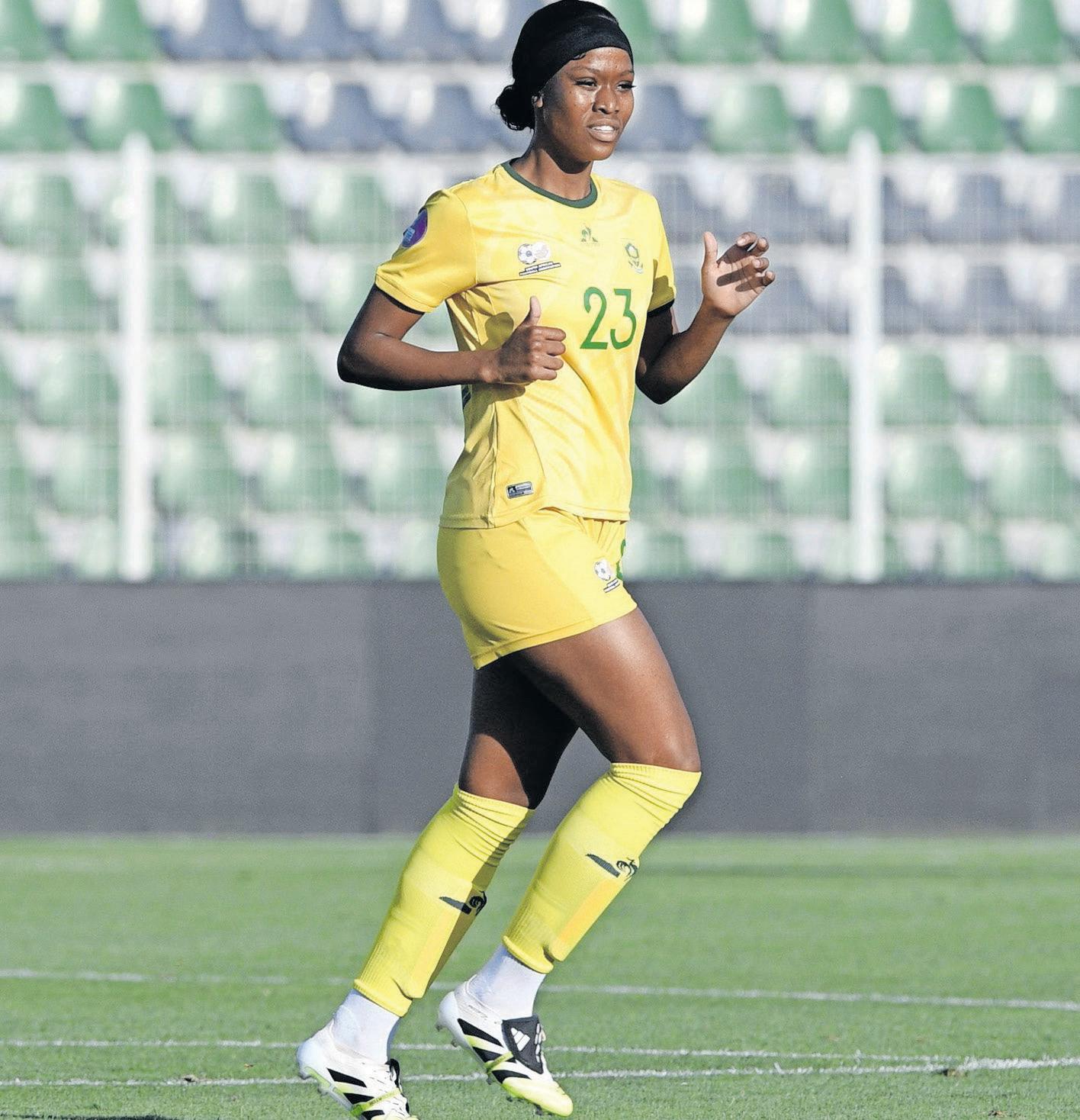Donnelly's dream debut as she shares pitch with idol Seoposenwe