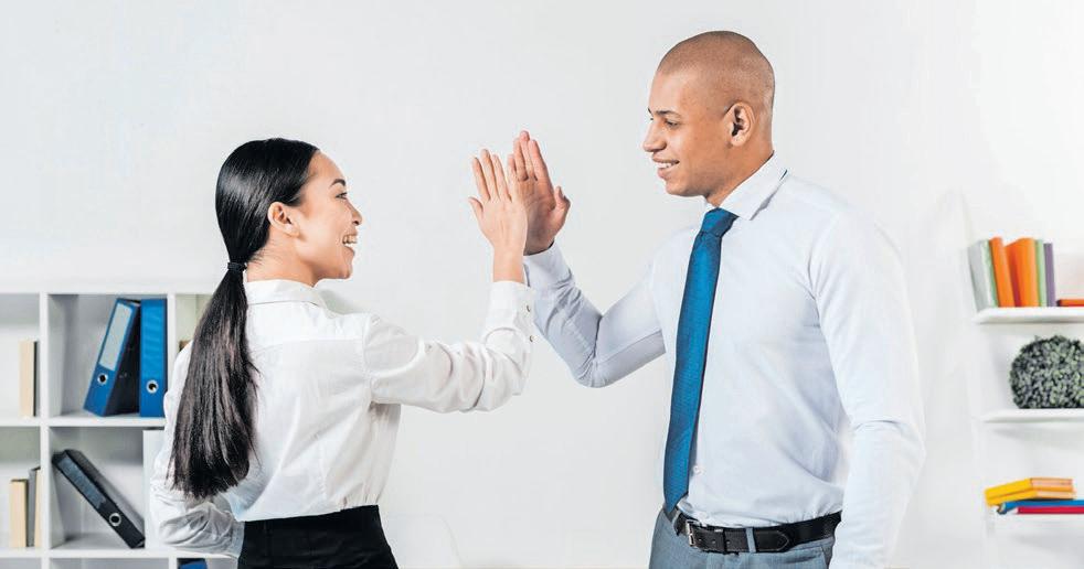 Peer relationships key to workplace leadership success