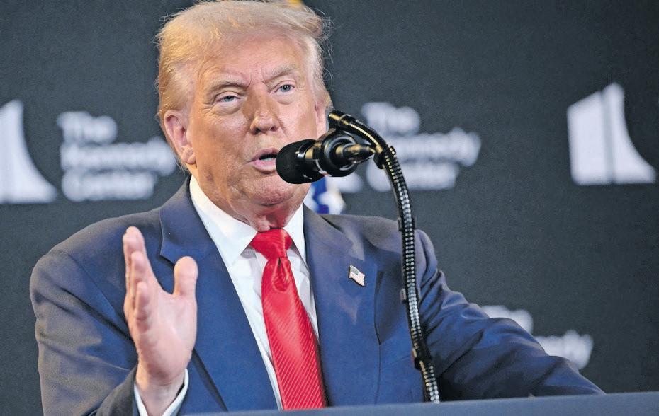 WASHINGTON Trump warns of make-or-break with Putin