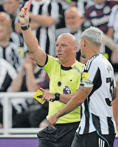 Gordon apology contrasts Isak absence as Liverpool edge Newcastle in thriller