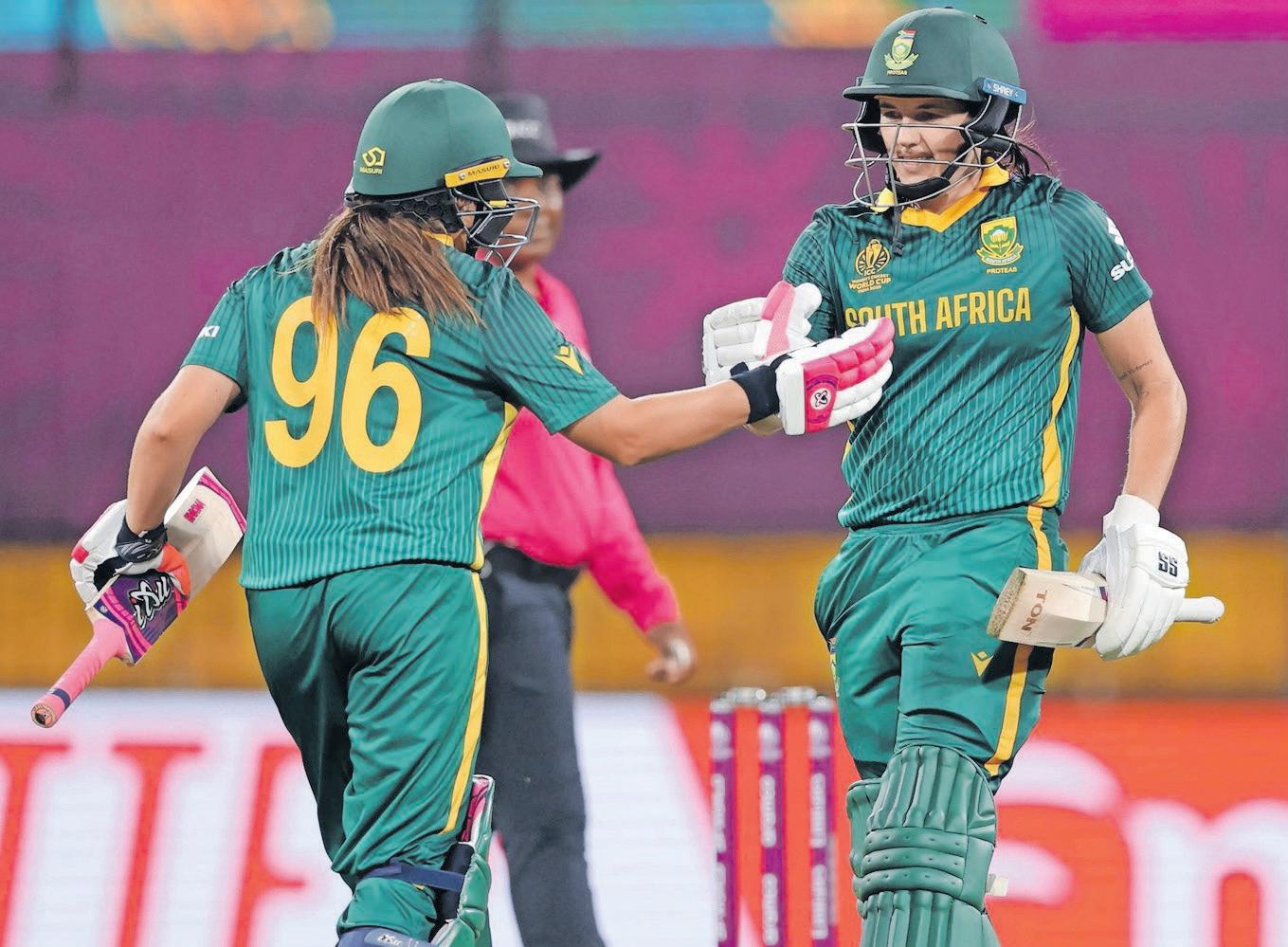 Broos' calm confidence key ahead of decisive qualifiers