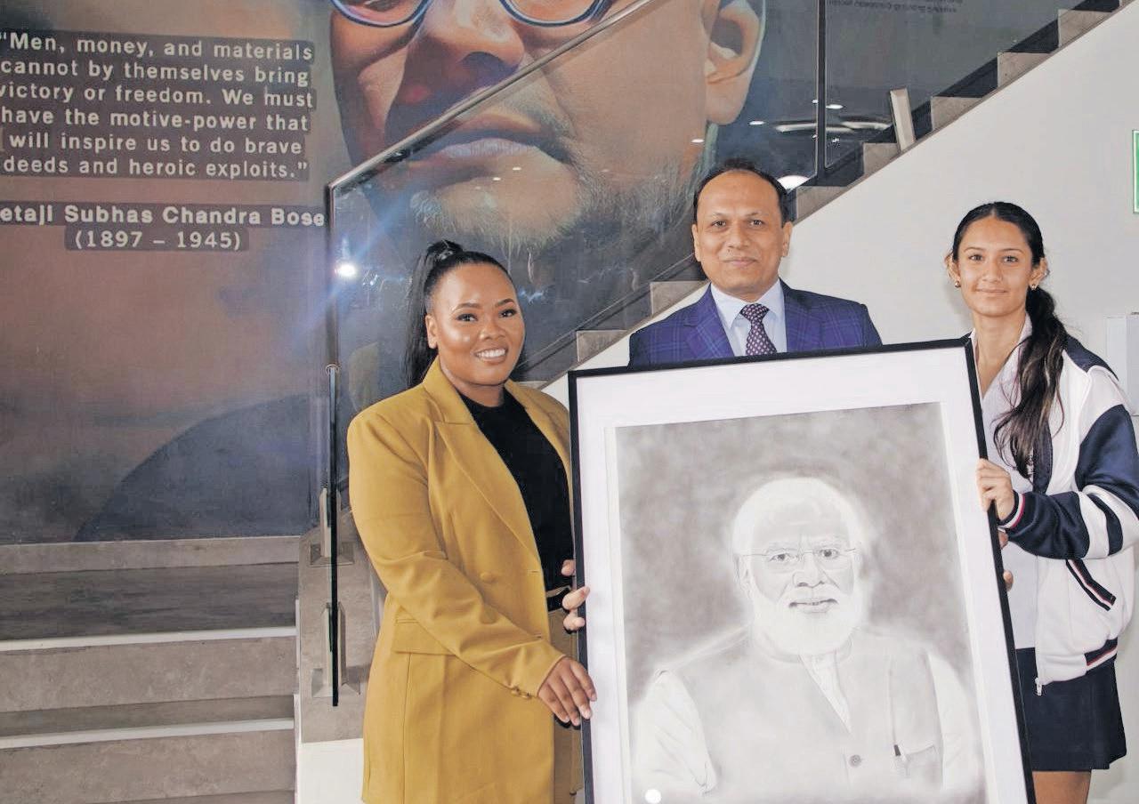 Modi honoured with portrait, unveils G20 plans