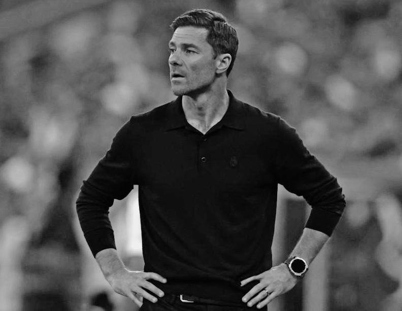 Slot v Alonso: Can the legend save the season?