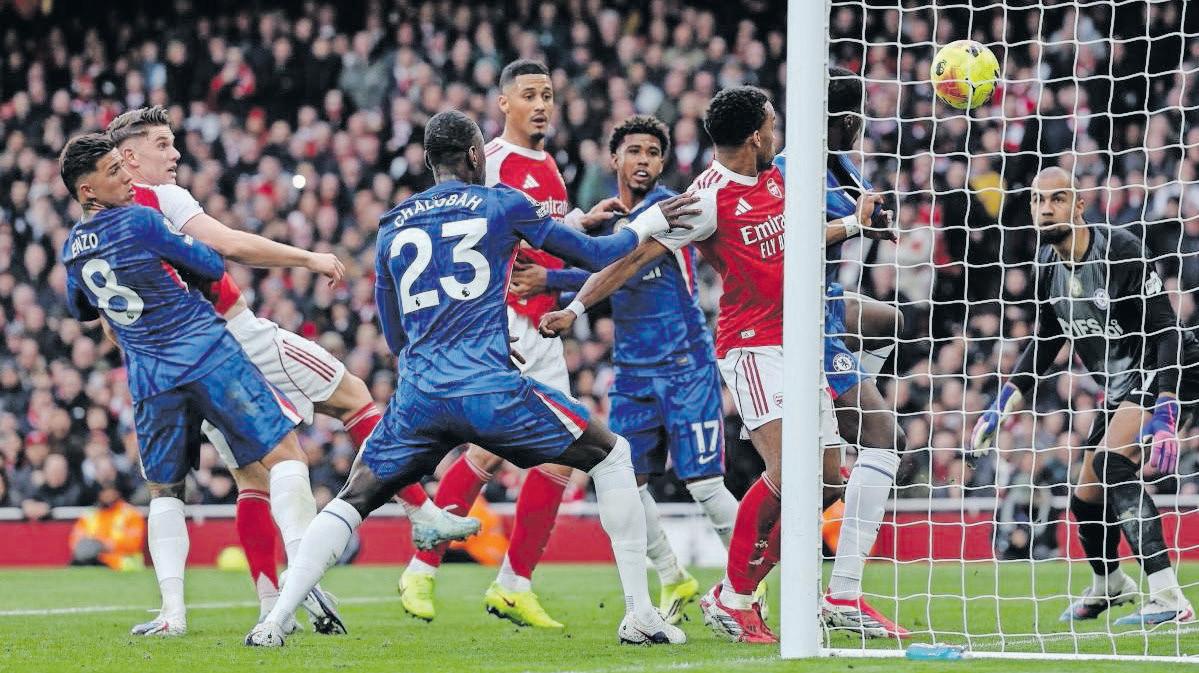 Red Devils closer to Top 4 salvation