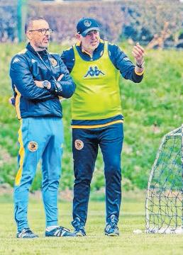 Chiefs risk repeating mistakes with reported move for Da Cruz