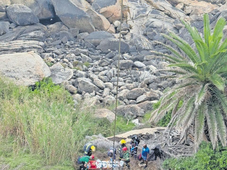 Drunk driver hits joggers in Bantry Bay