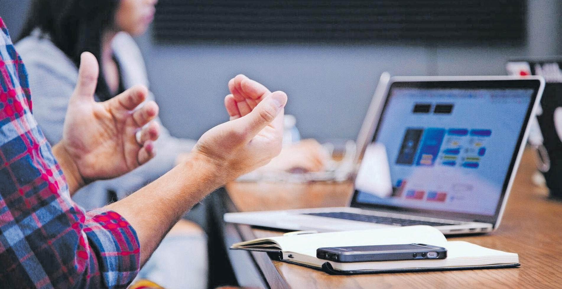 Customer moves R1 million from bank due to poor service