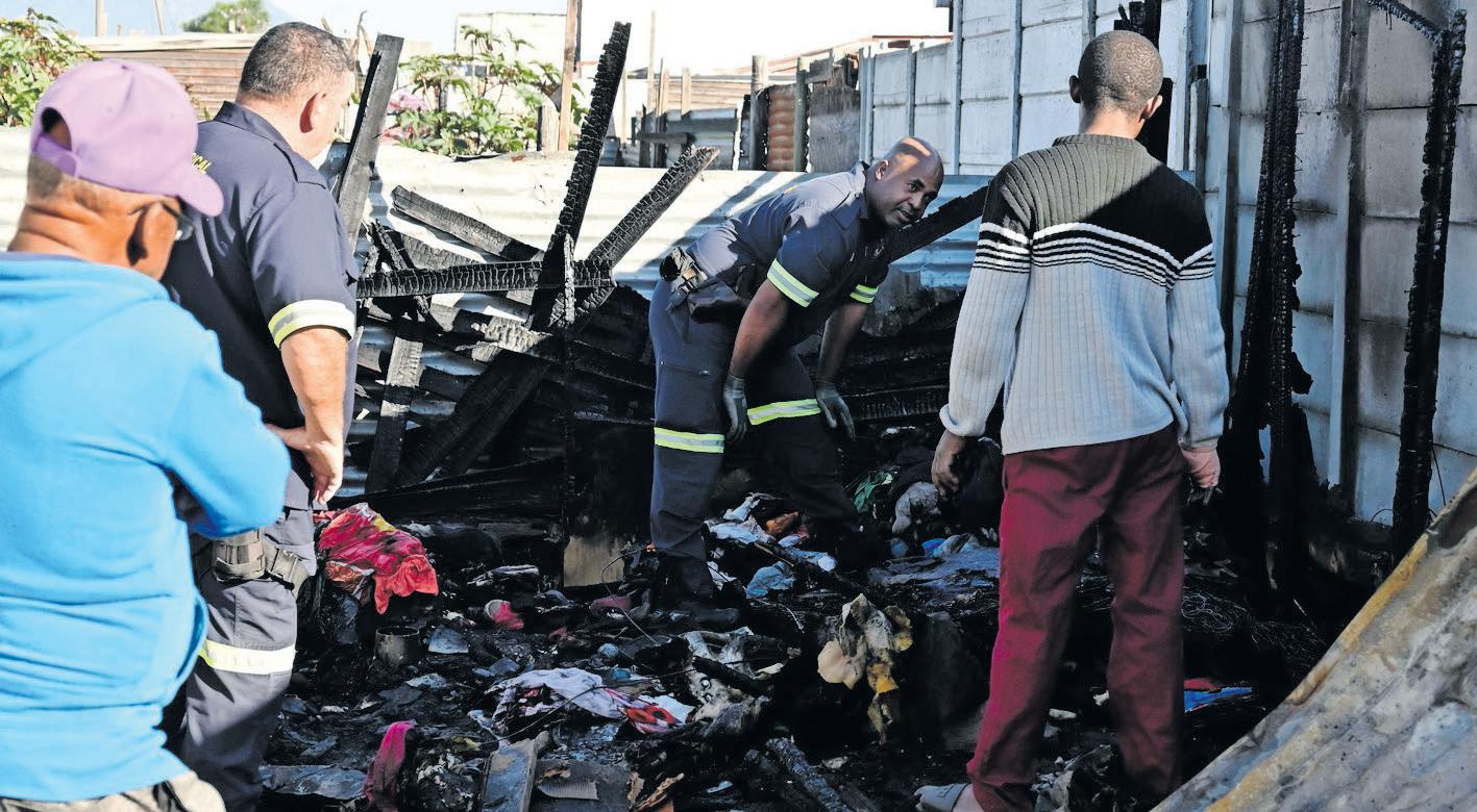 Bishop Lavis mourns as two children die in fire