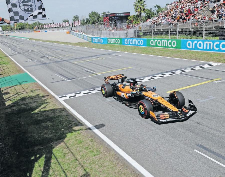 Papayas' Piastri keeps reign going in Spain