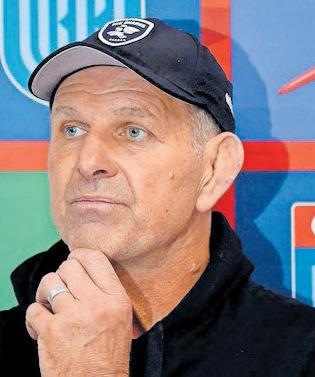 Plumtree laments loss of Etzebeth in season of too many disruptions