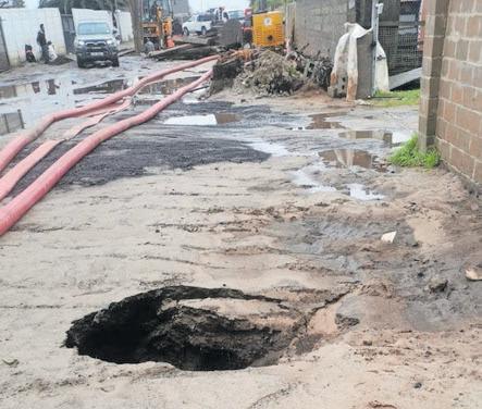 Schaapkraal roadwork delays frustrate residents