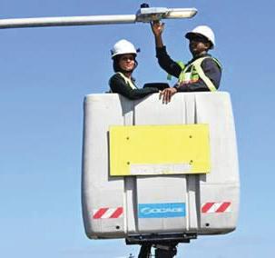 Spotlight remains on street light repairs
