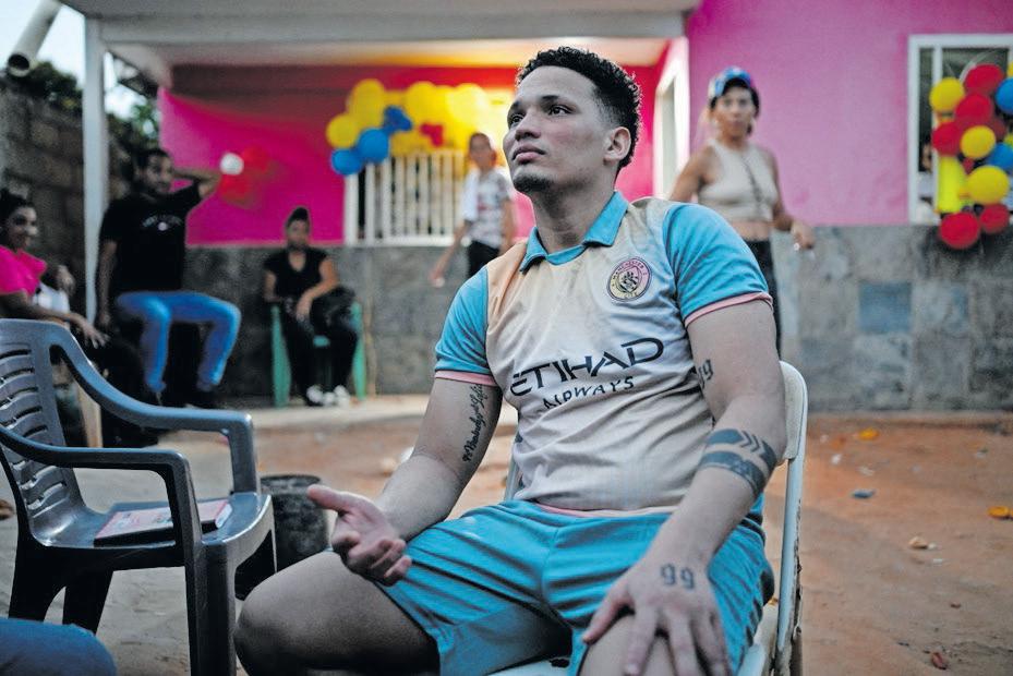 Welcome to hell: Freed migrants tell of horrors in Salvadoran jail