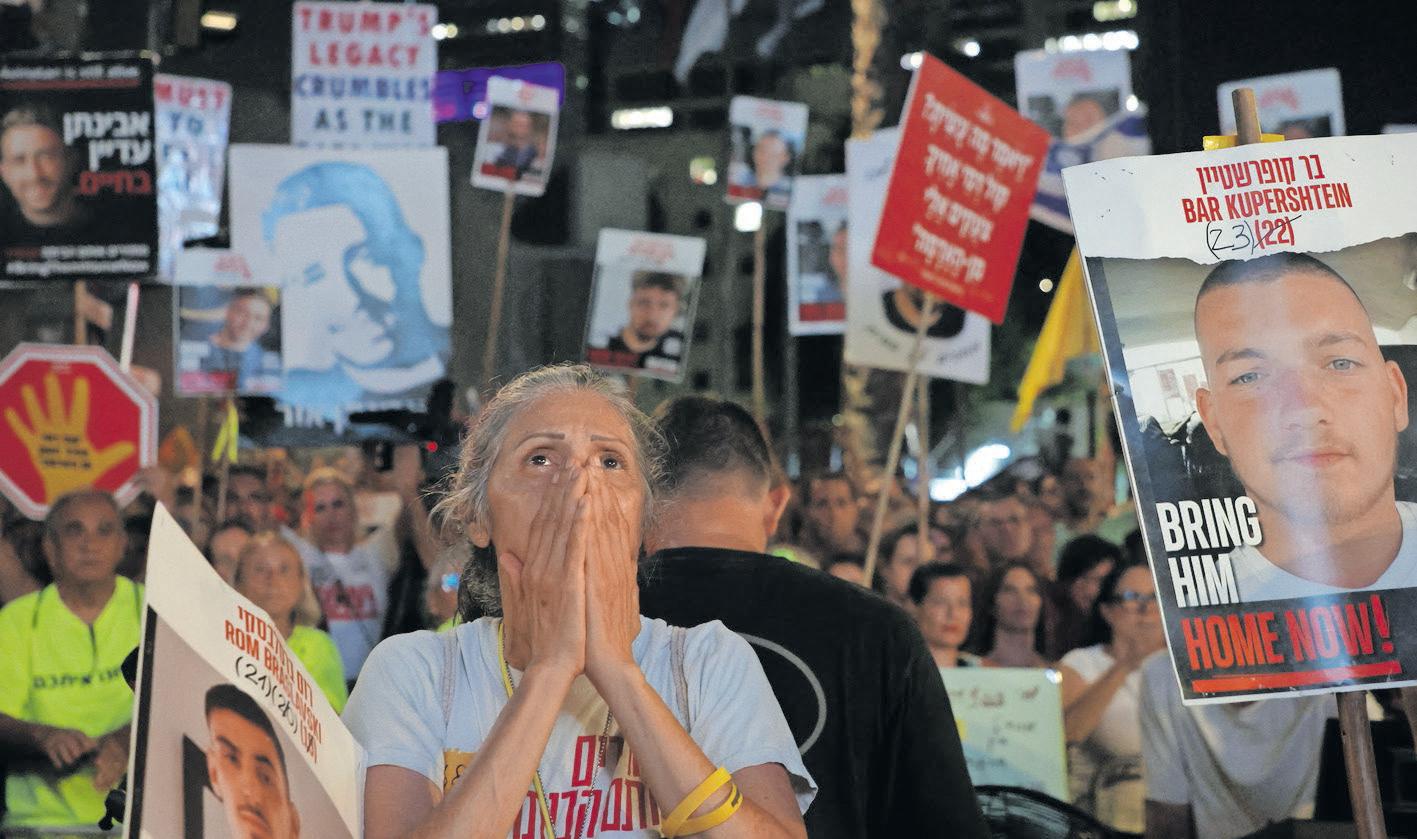 Mass rally in Tel Aviv calls for end to Gaza war, hostage deal