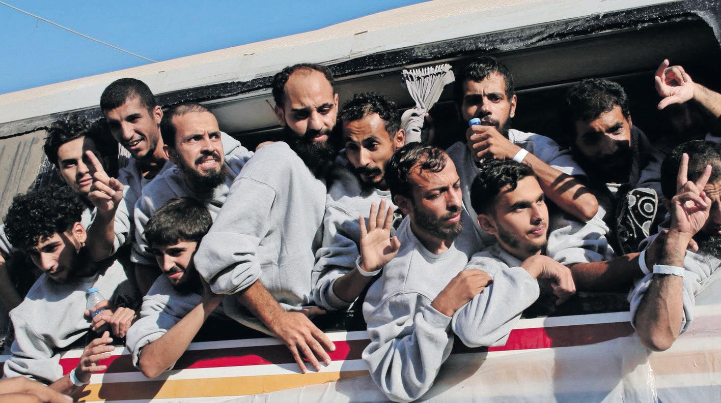 Trump hails 'tremendous day for Middle East'