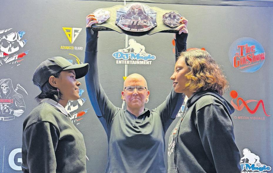 Barebones MMA reaches new heights with women’s title fight