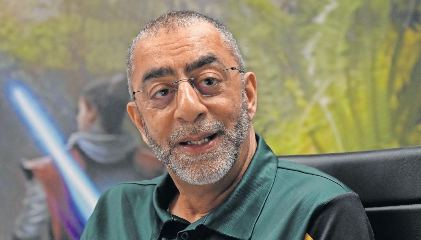 Dr Imtiaz Sooliman calls for reform amid municipal infighting