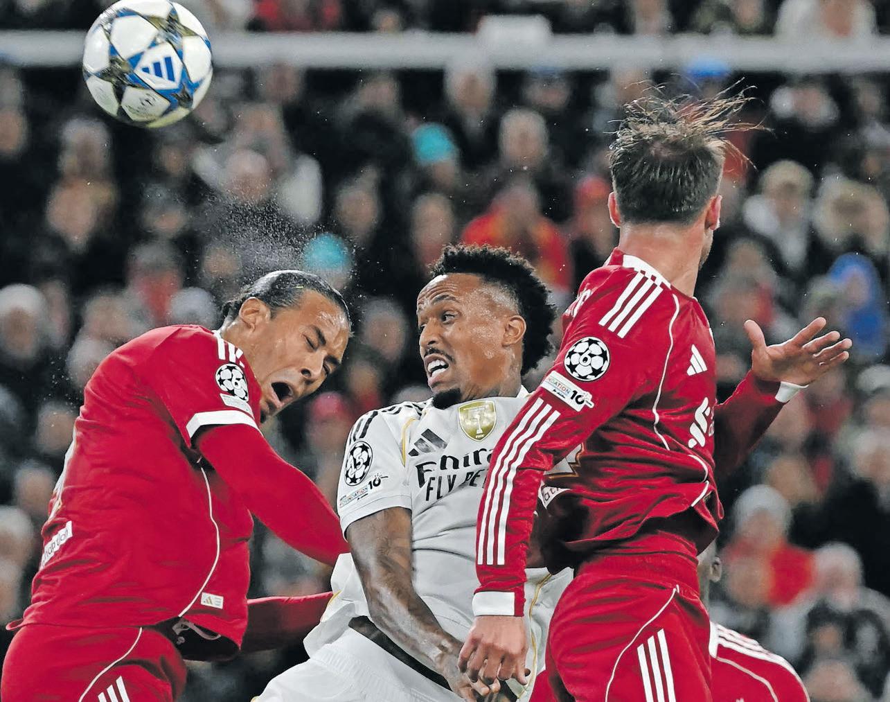 Van Dijk tells Reds to keep calm and follow Arsenal's lead