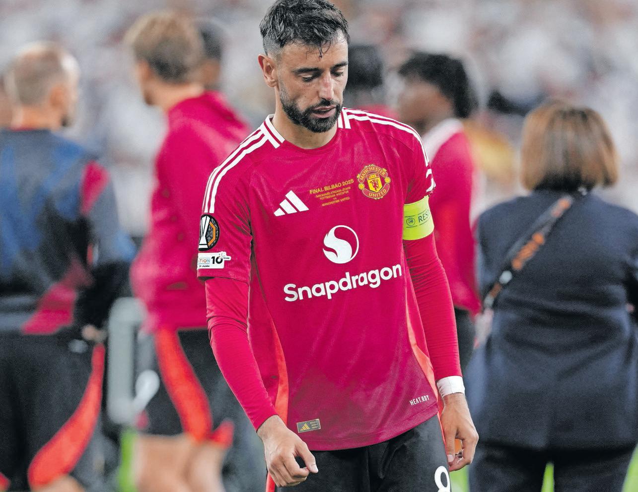 Amorim fears United captain Fernandes will be out 'a while'