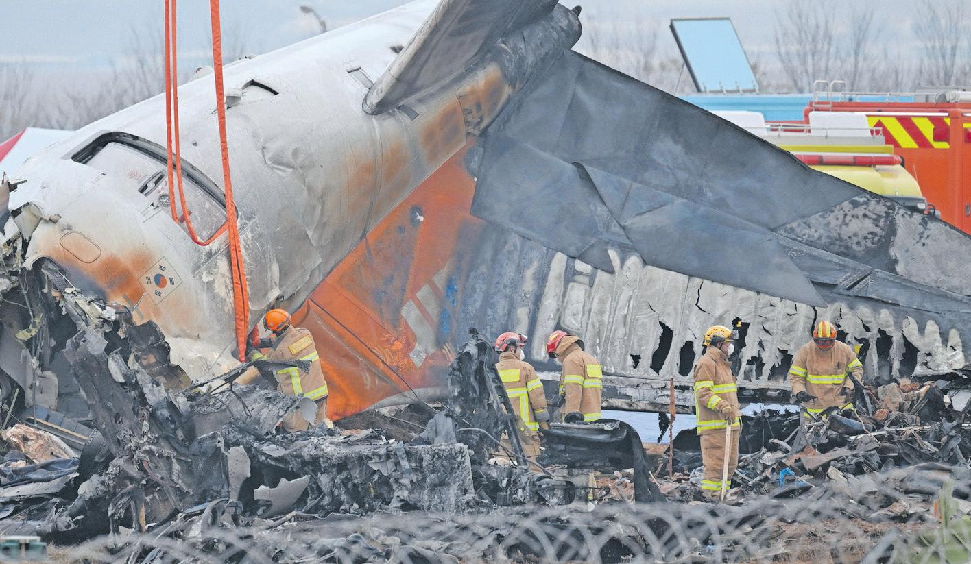Pleas for truth 1 year after crash