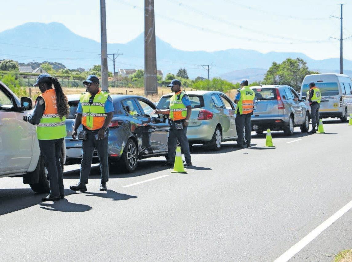 Western Cape road crashes claim 30 lives