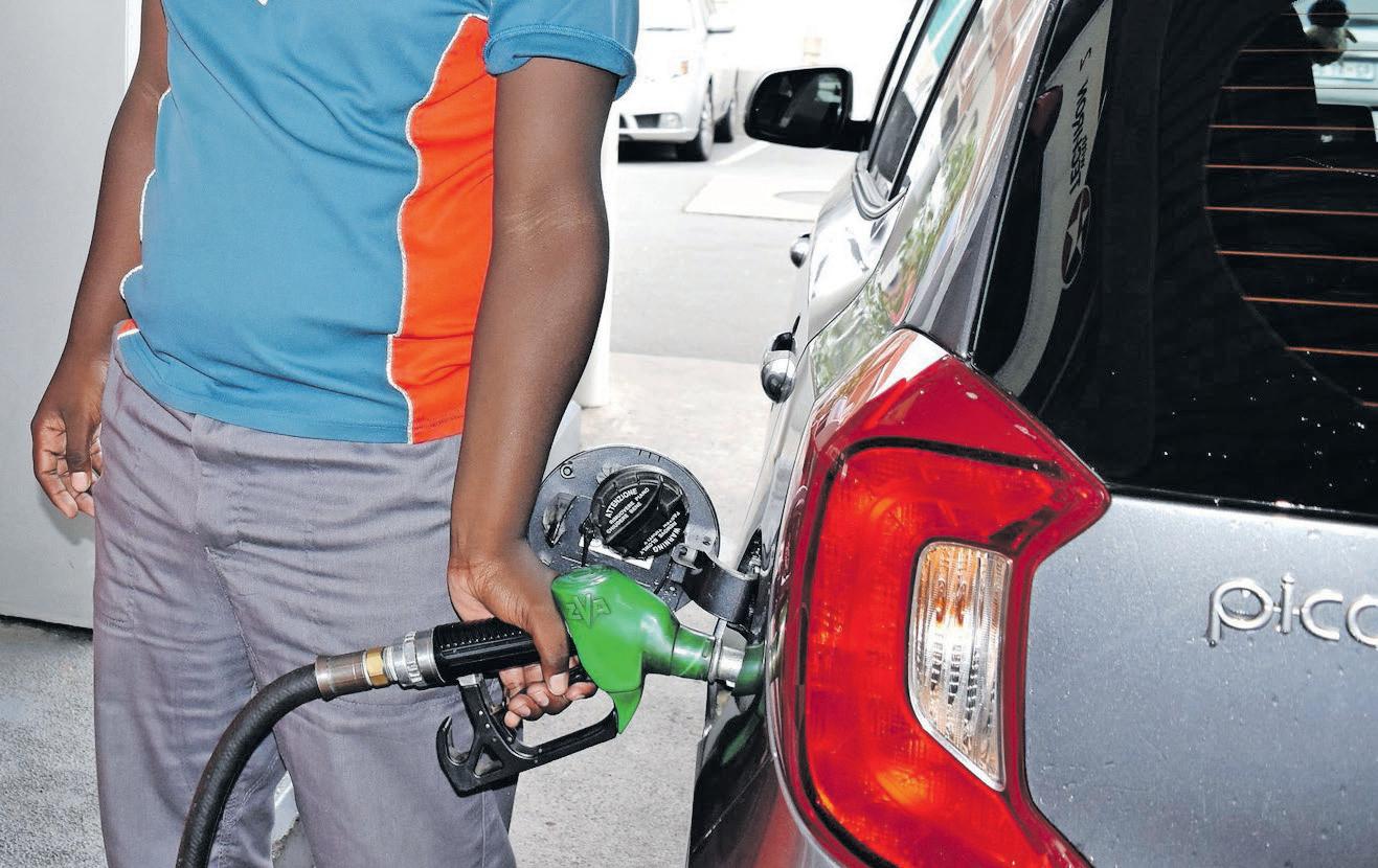 How South Africans can save amid rising fuel prices