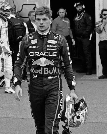 Verstappen admits fault in Russell clash as race ban looms