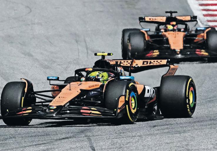 Norris holds off Piastri in claim Aussie Grand Prix