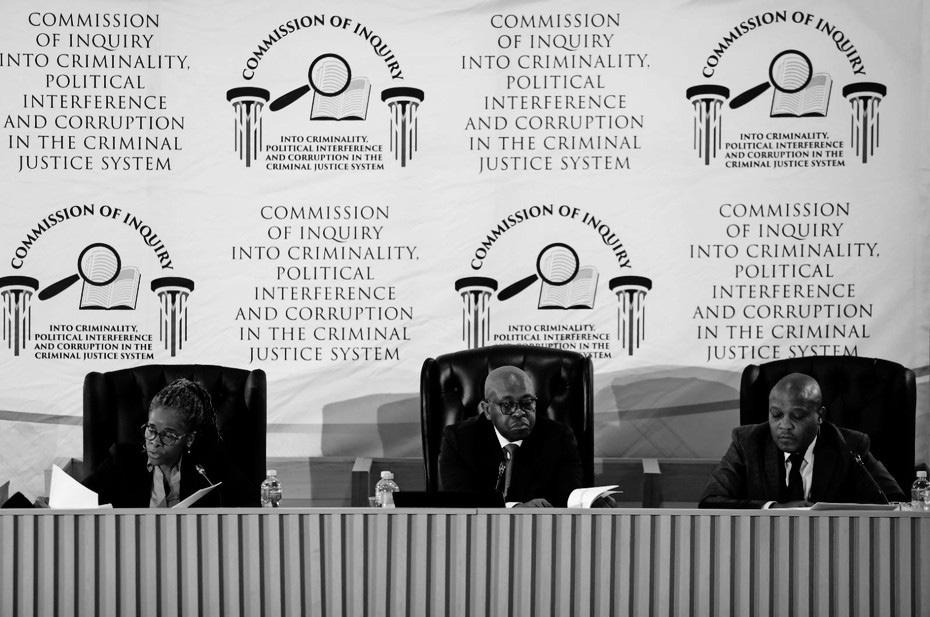 Withholding preliminary truth reshapes loyalty