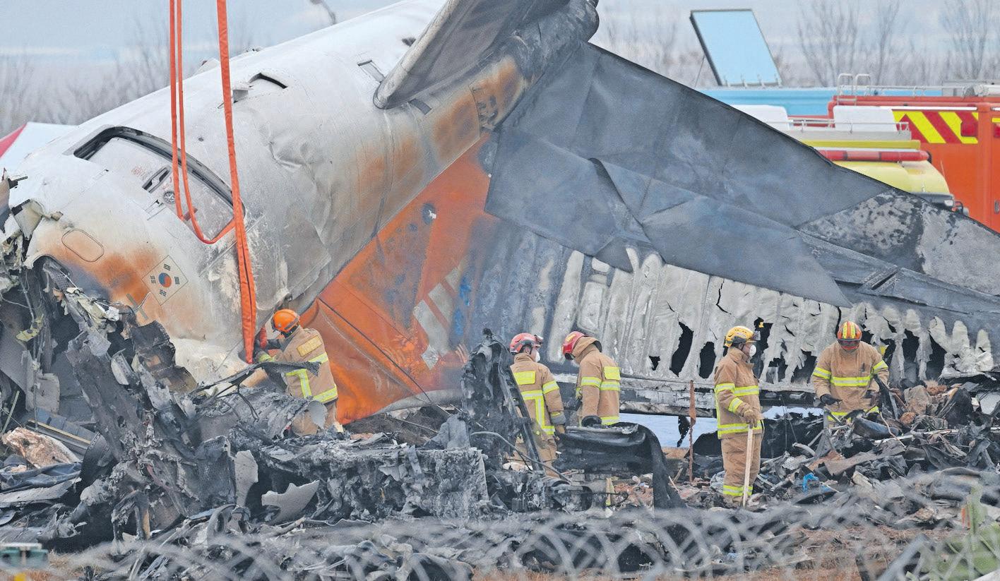 Pleas for truth 1 year after crash