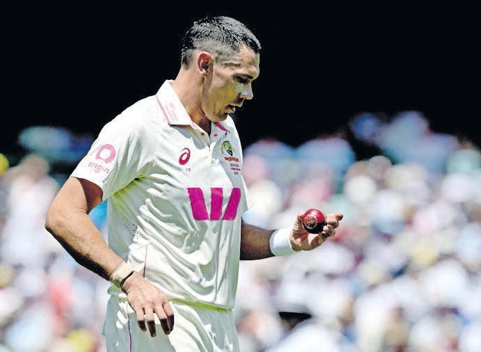 Vettori defends all-seam attack, backs spin's future
