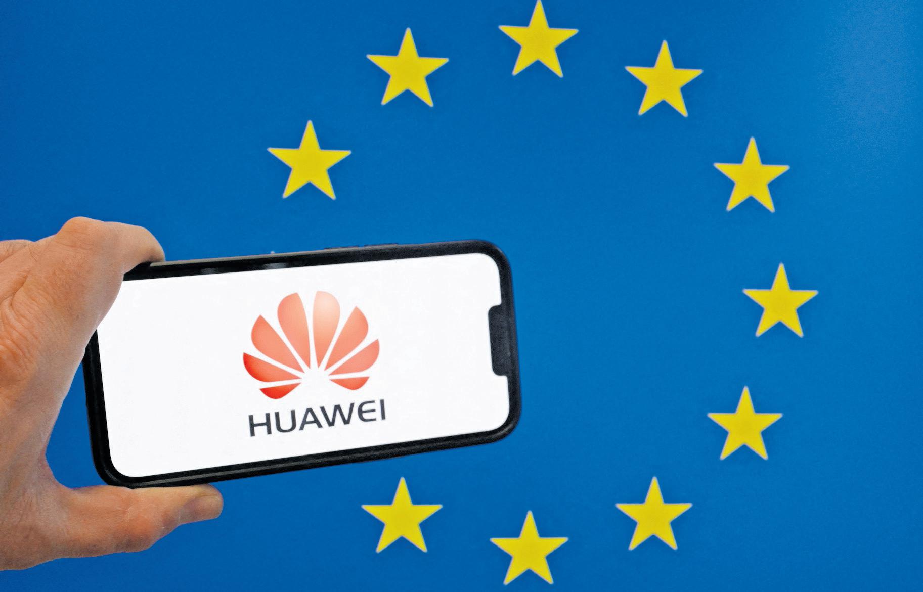 EU rocked by graft scandal