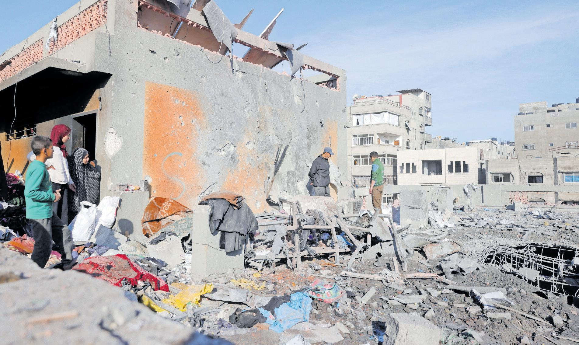 Child killed in Gaza air strike