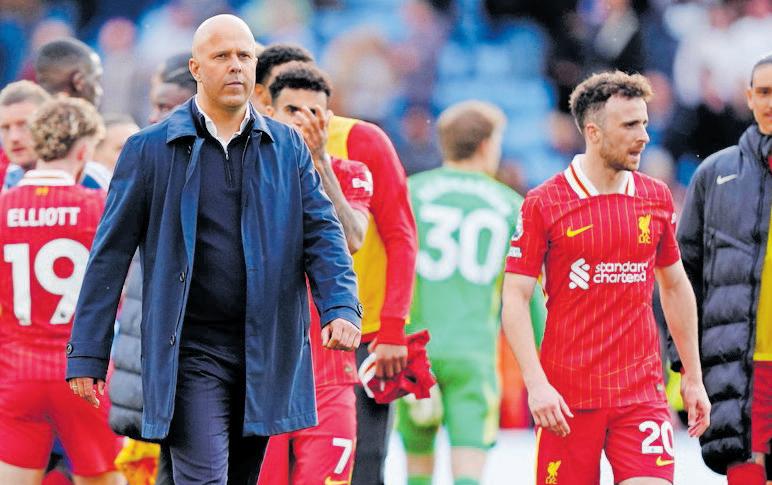 Liverpool Slot champagne on ice