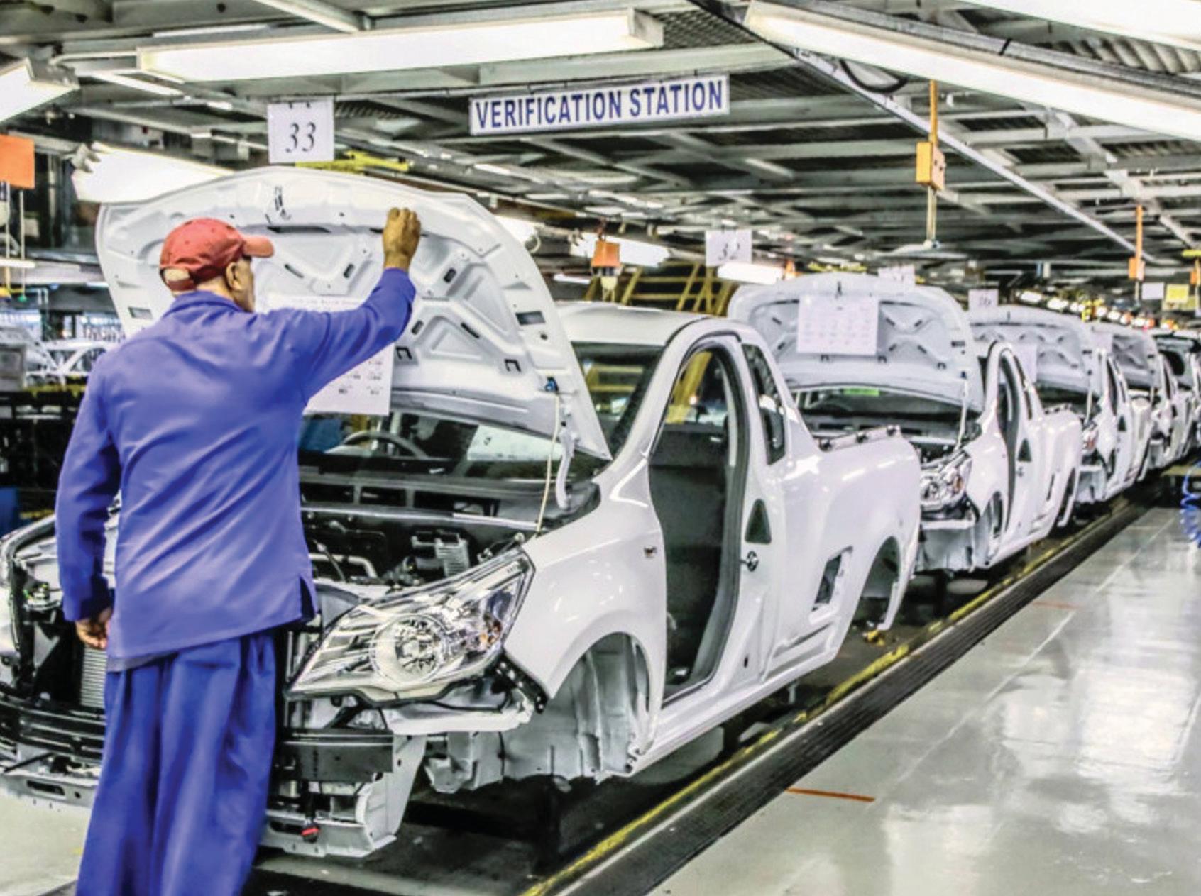 Automotive industry defies global challenges in April